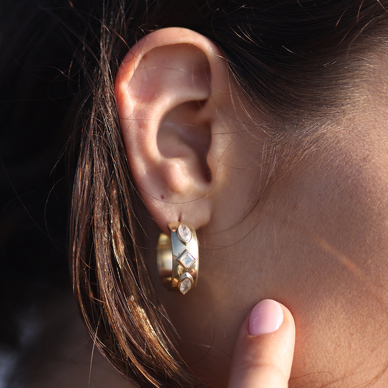 CORONET MOONSTONE HOOPS