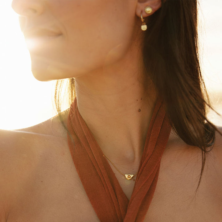 AUGUST BIRTHSTONE NECKLACE