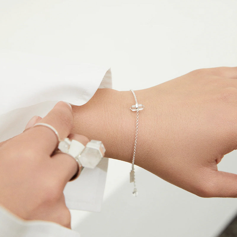 CALMING QUARTZ BRACELET