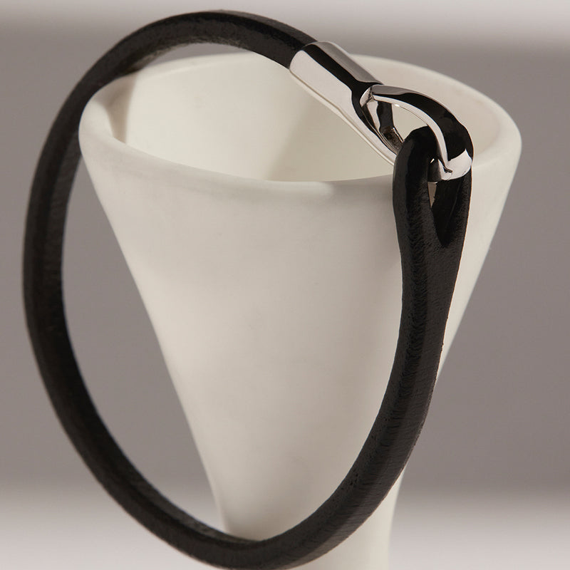 KINSHIP MENS BLACK LEATHER BRACELET