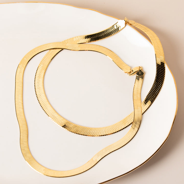 HERRINGBONE NECKLACE