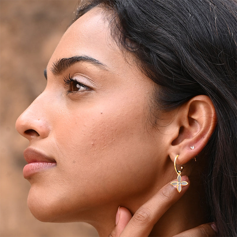 DESERT FLOWER SMALL HOOP EARRINGS