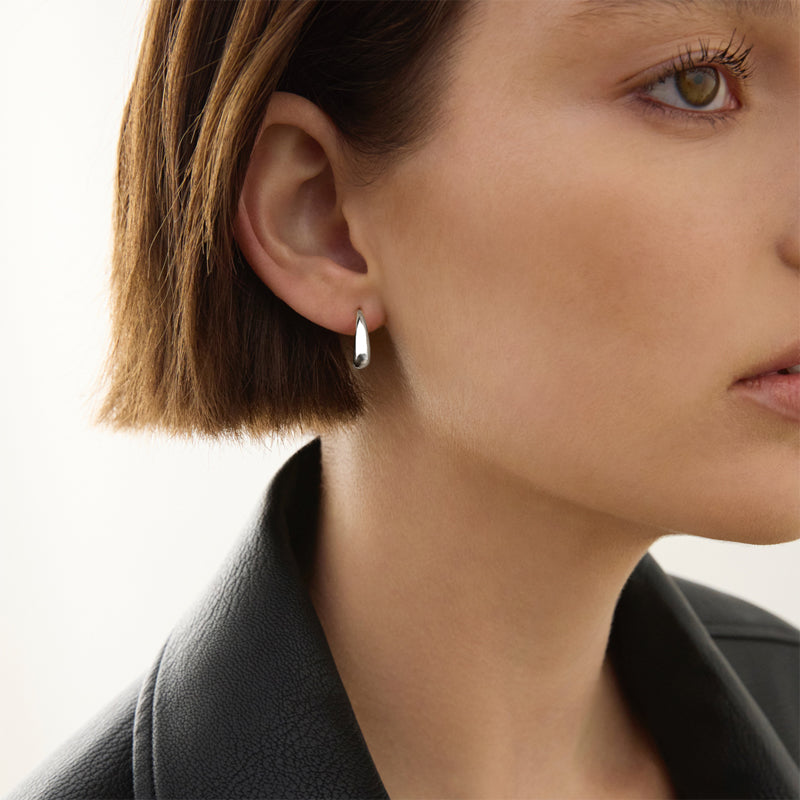 LA MUSE STUD EARRINGS