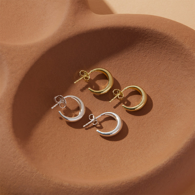 LA MUSE STUD EARRINGS