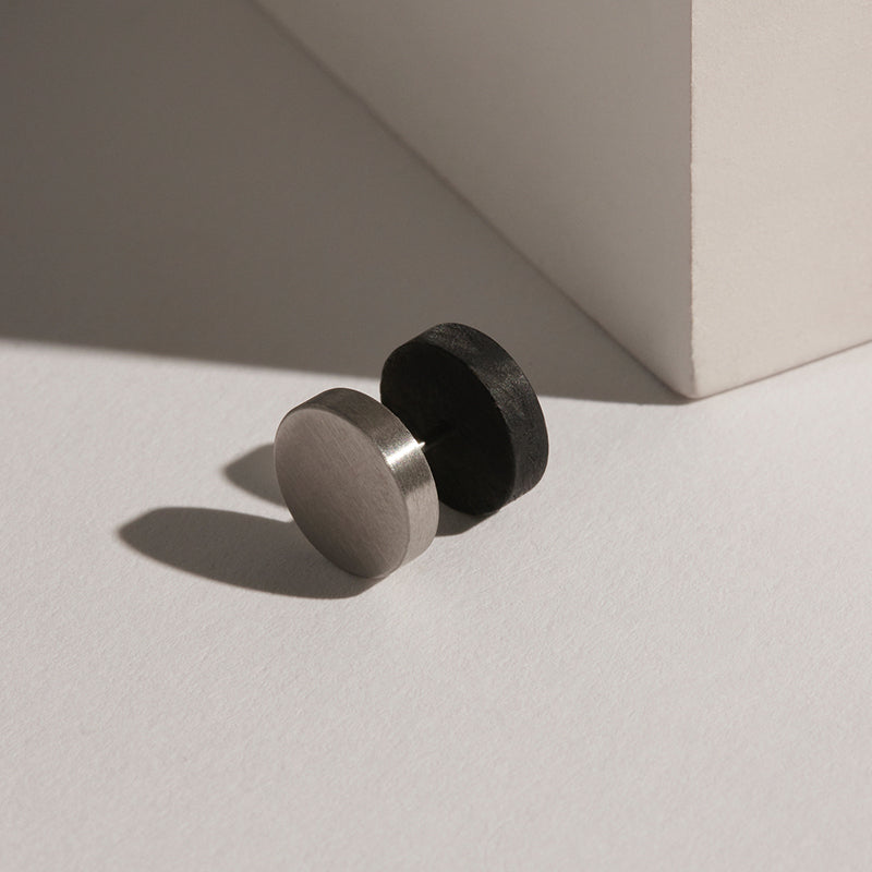 TORQUE MENS REVERSIBLE CARBON FIBRE AND STEEL EARRING