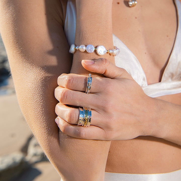 OCEAN TREASURE PEARL FOB BRACELET