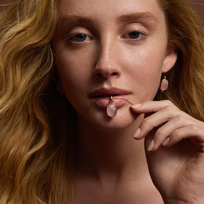 FLEUR ROSE ROSE QUARTZ NECKLACE