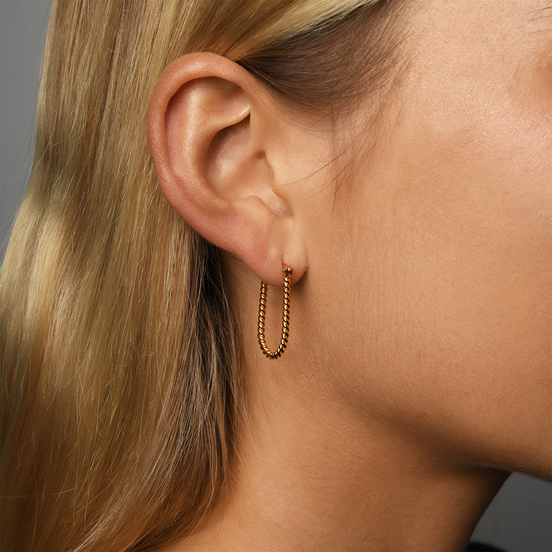 TWIST HOOPS