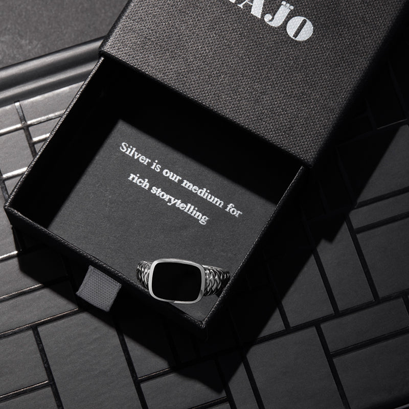 NAVIGATOR ONYX MENS RING