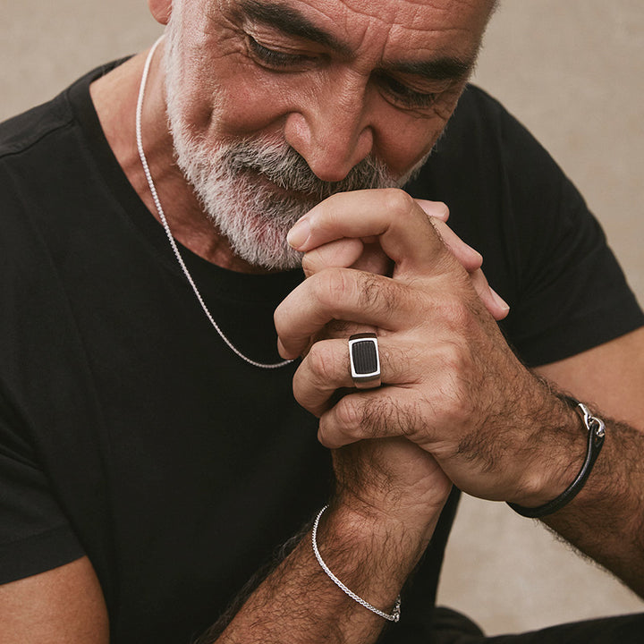 THE PALADIN MENS CARBON FIBRE AND STEEL RING