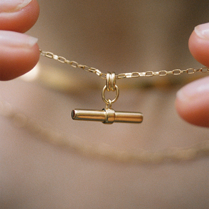 ROAM T-BAR NECKLACE