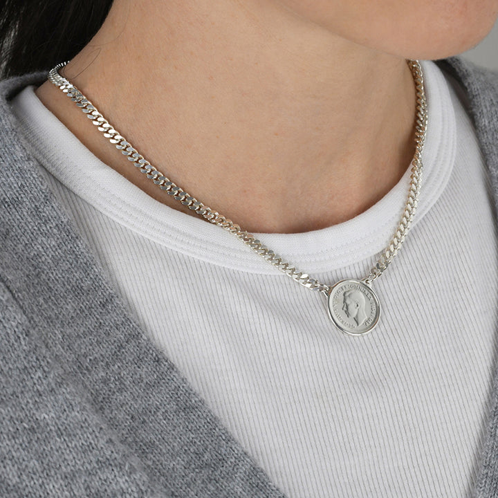 HEAVY CURB NECKLACE WITH SIXPENCE