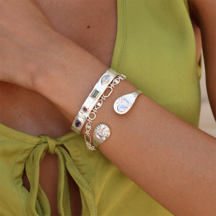 ARIA CUFF