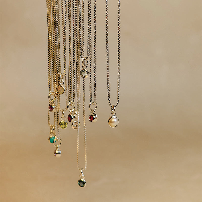 MAY BIRTHSTONE NECKLACE
