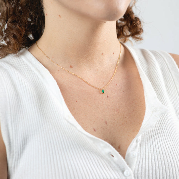EMERALD PETITE BAGUETTE NECKLACE