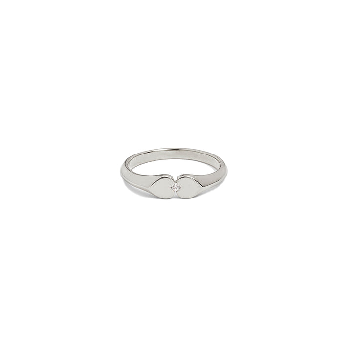 HEART CONNECTION SIGNET RING
