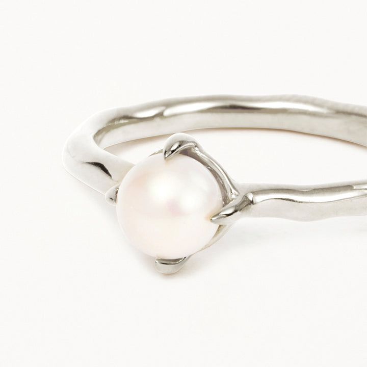 ENDLESS GRACE PEARL RING