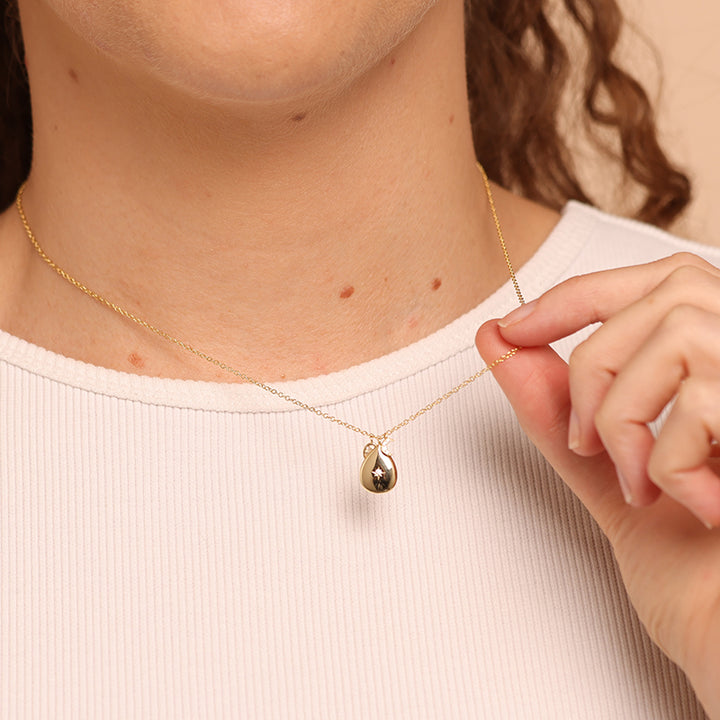 CRESCENT LIGHT NECKLACE