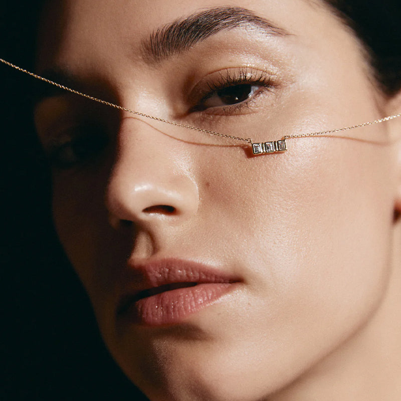 ELYSIUM BAGUETTE SAPPHIRE NECKLACE