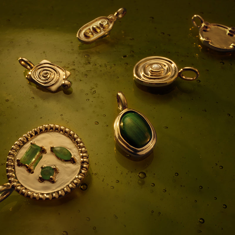 LUMINOUS MALACHITE CHARM