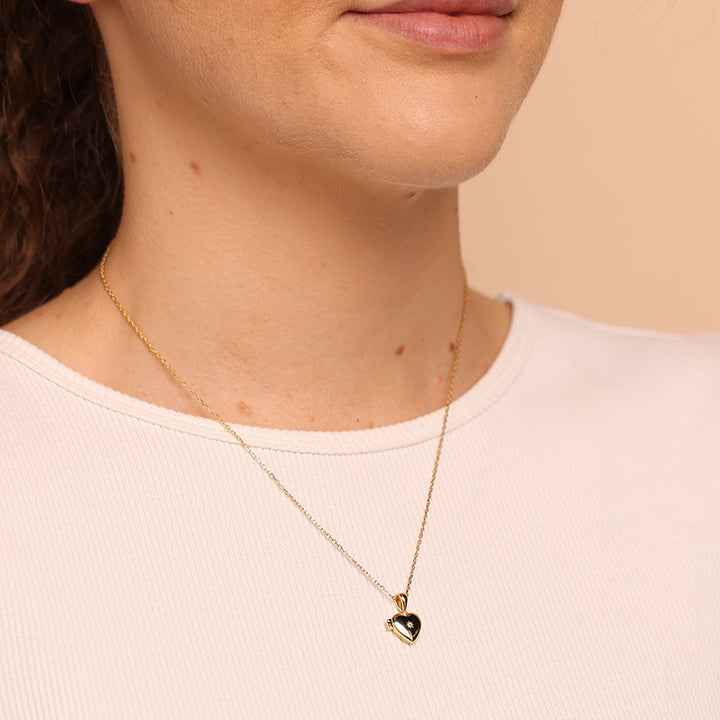 LAVALIERE LOCKET