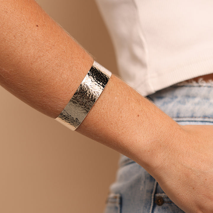 LIGHT AND SHADOWS CUFF