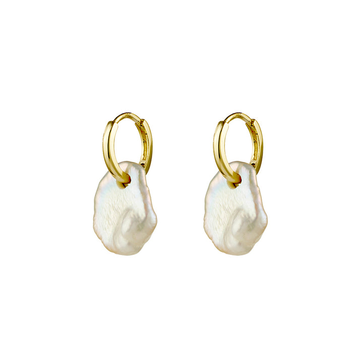 LUMIERE PEARL HOOPS