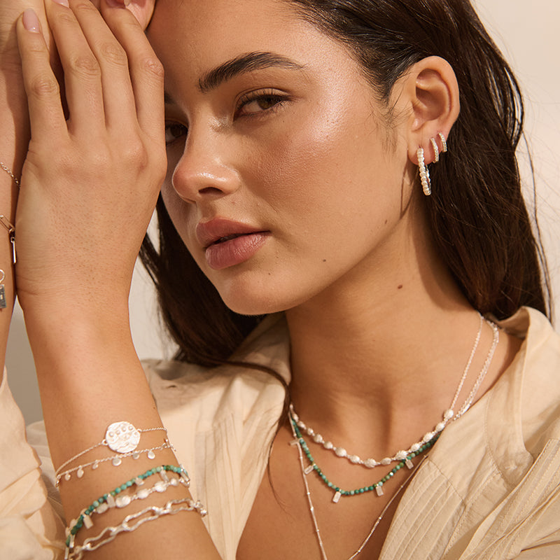 SOUL PROTECTOR MEDIUM SHELL HOOP EARRINGS