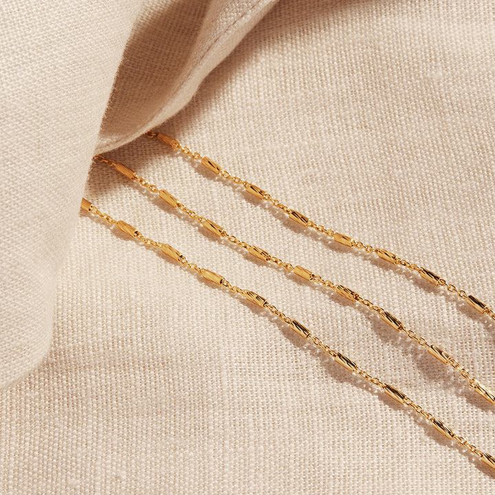 EQUILIBRIUM NECKLACE