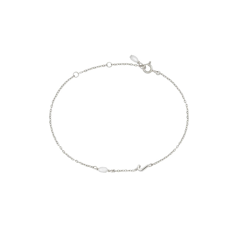 PEARL LETTER BRACELET