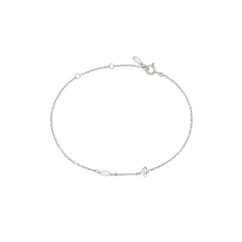 PEARL LETTER BRACELET