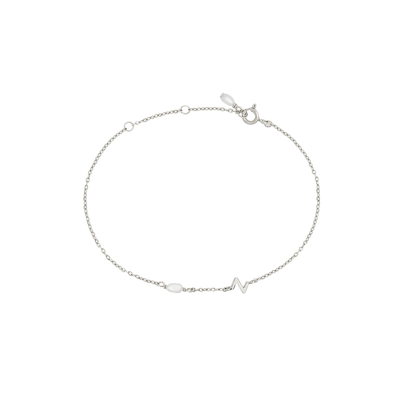 PEARL LETTER BRACELET