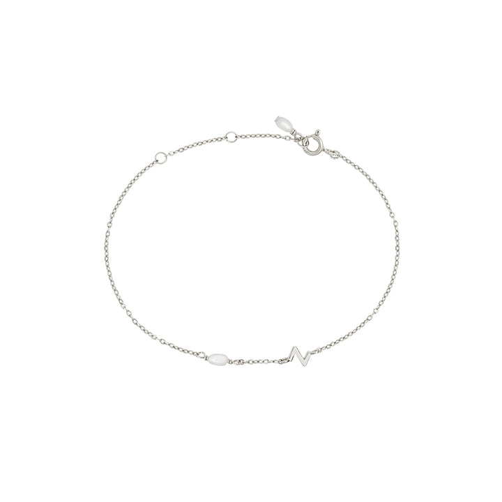 PEARL LETTER BRACELET