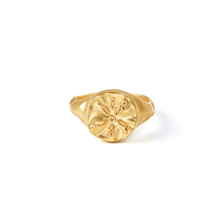 SAND DOLLAR SIGNET RING