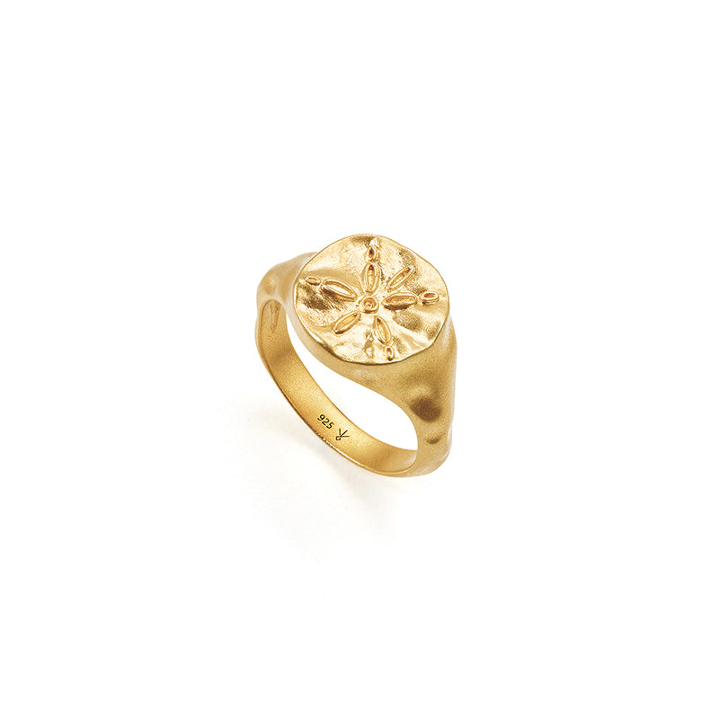 SAND DOLLAR SIGNET RING