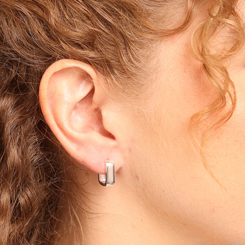 SHADOW AND LIGHT HUGGIES