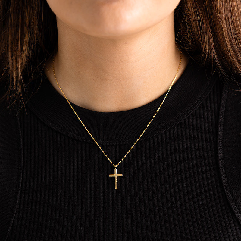 ETERNA CROSS NECKLACE