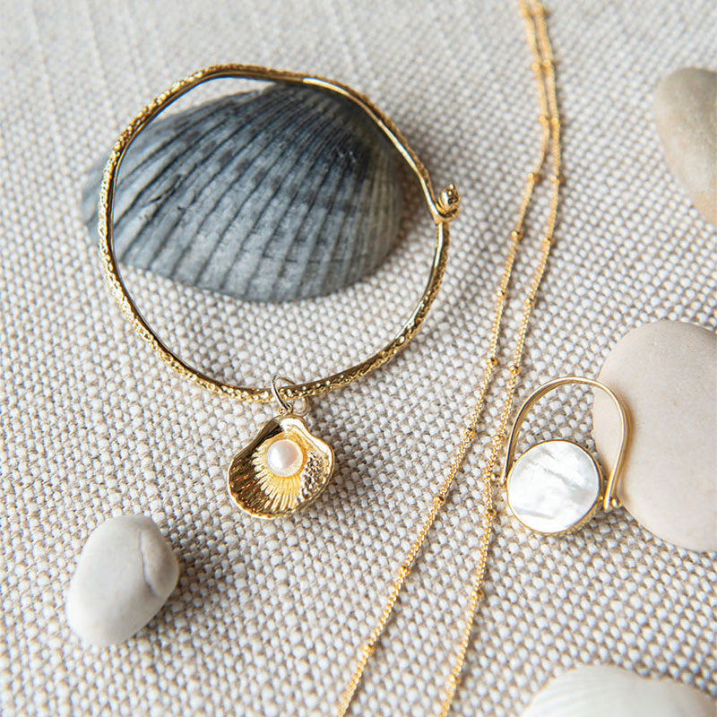 GIFT OF THE SEA SHELL CHARM
