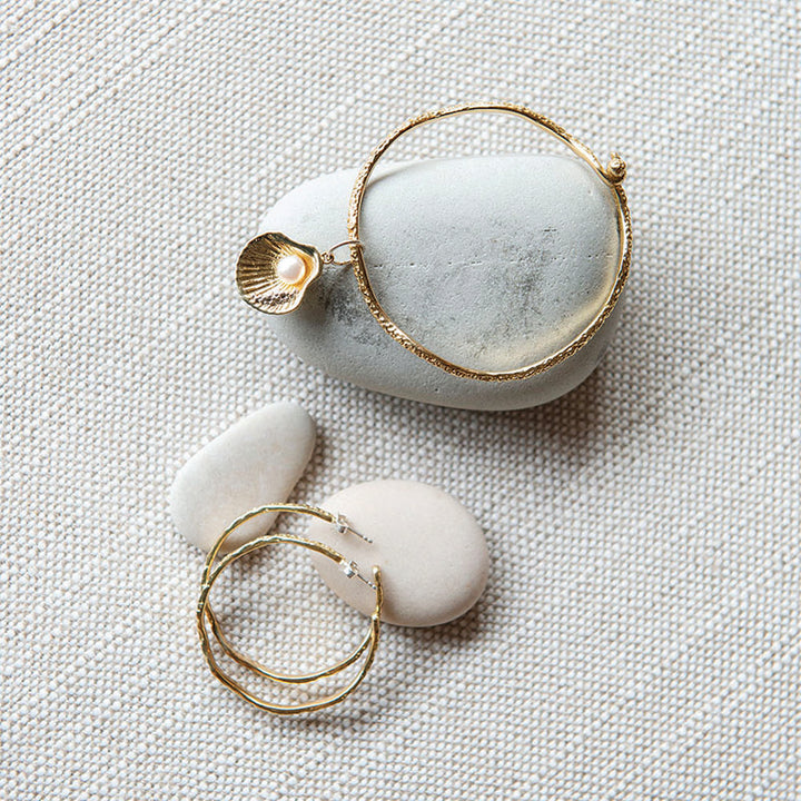 GIFT OF THE SEA SHELL CHARM