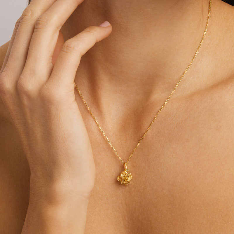 ROSE JUNE BIRTH FLOWER NECKLACE