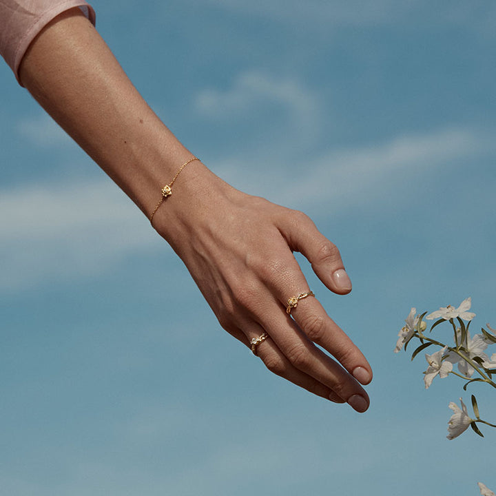 BLOOM WITHIN LOTUS BRACELET