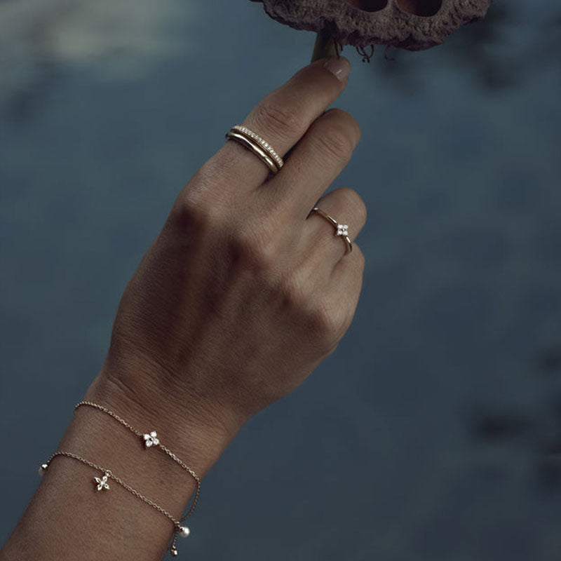 CRYSTAL BLOOM BRACELET