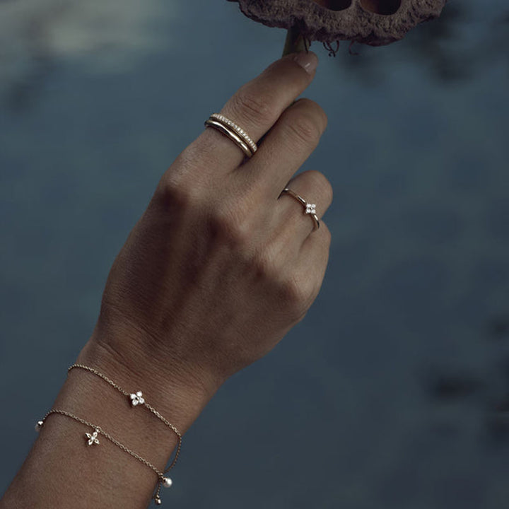 CRYSTAL BLOOM BRACELET