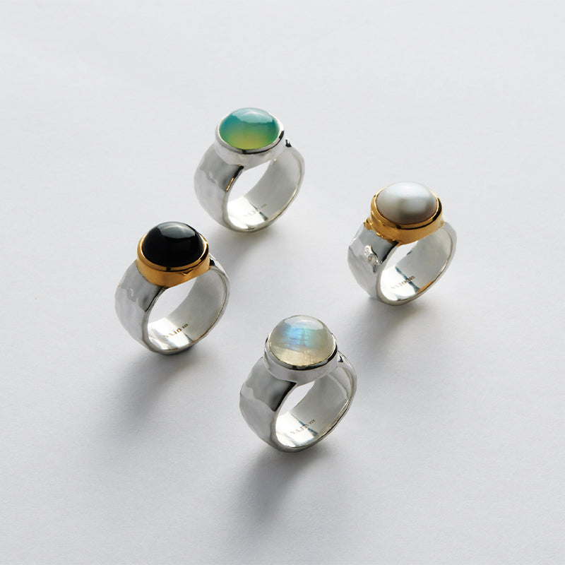 CHROMA MOONSTONE RING
