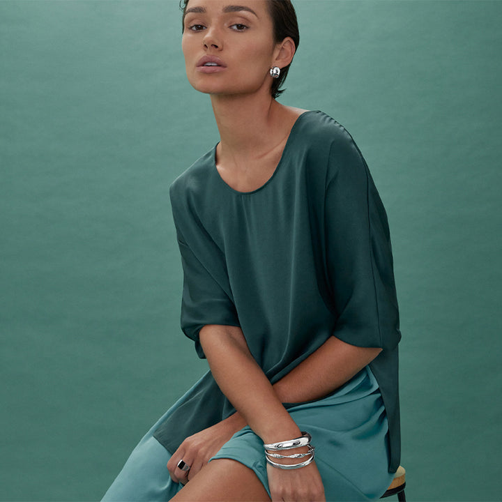 DAYNIGHT HUGGIE EARRINGS