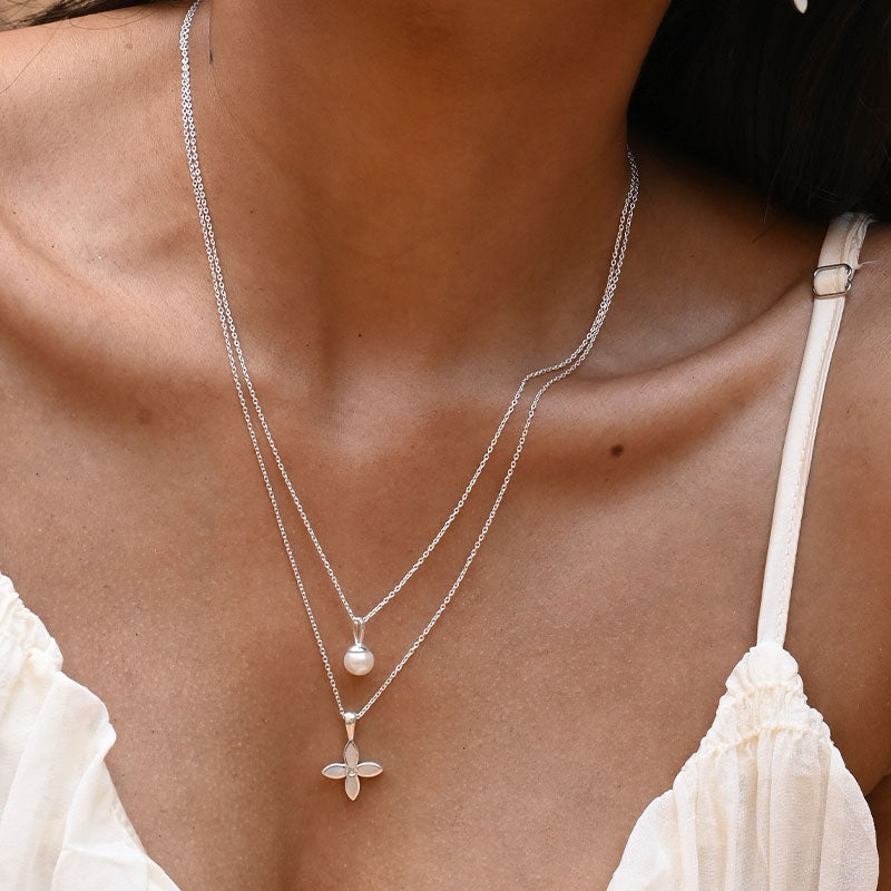 DESERT FLOWER PEARL NECKLACE