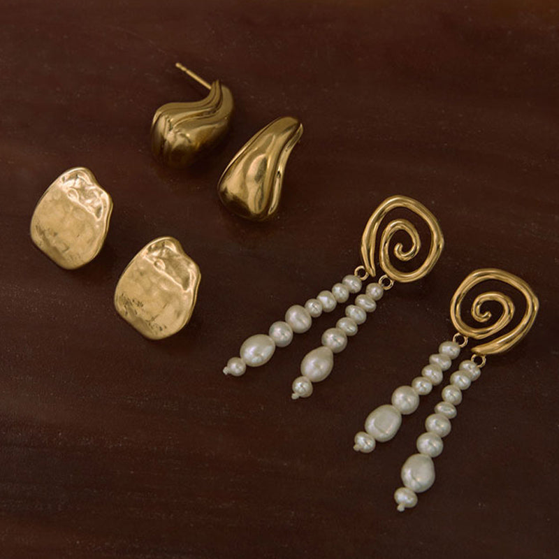 SWEET ESCAPE EARRINGS