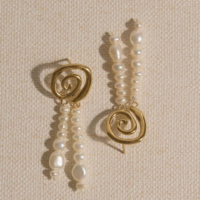 SWEET ESCAPE EARRINGS