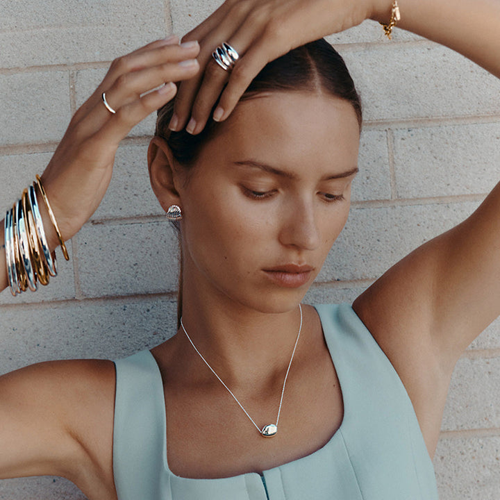 RISE OVERSIZED STUDS