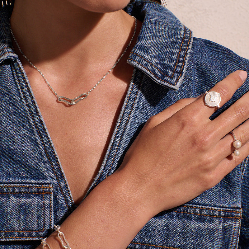 ETERNA INTERLINK NECKLACE